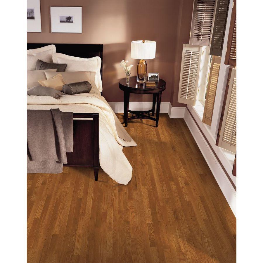 Bruce Laurel 2.25-in Gunstock Oak Smooth/Traditional Solid Hardwood Flooring (20-sq ft)
